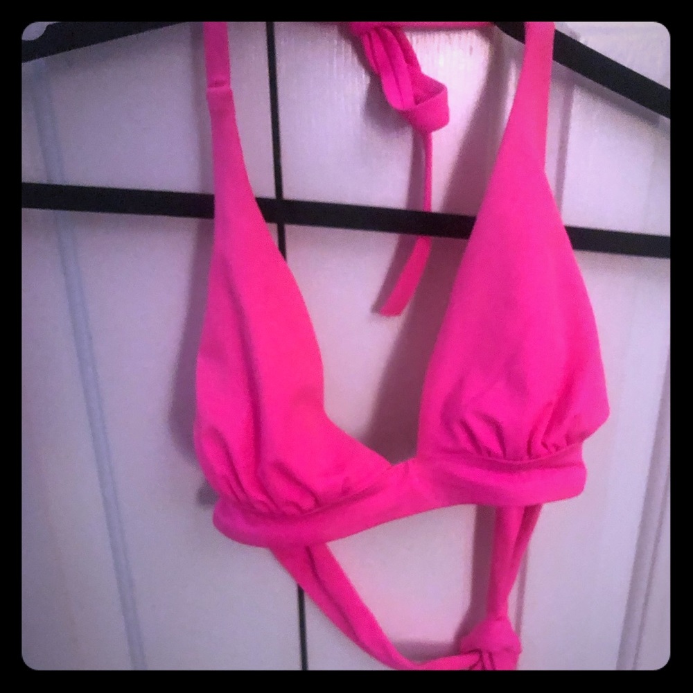 SALE LNWOT Victoria’s Secret bikini top